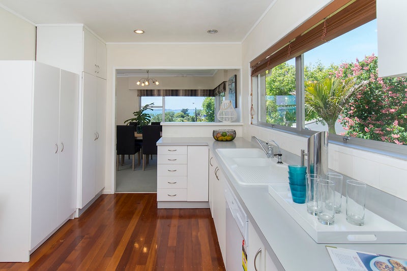 6 Paisley Street, Mellons Bay, Auckland - Carousel 10