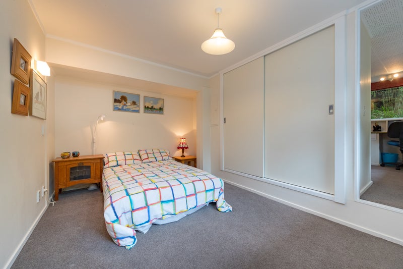 2 Rakeiora Grove, Korokoro, Lower Hutt - Carousel 10