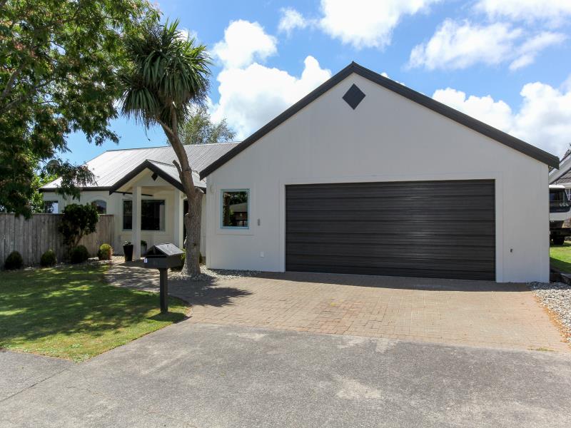 83 Branch Road, Highlands Park, New Plymouth - Carousel 1