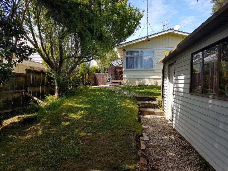 1/0 Lake Road, Northcote, Auckland - Carousel 1