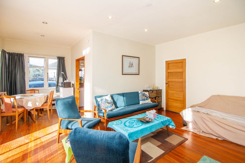 75 Hall Crescent, Epuni, Lower Hutt - Carousel 2