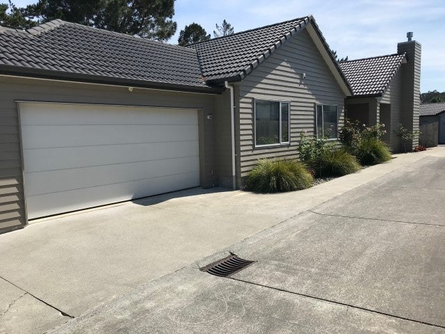 76 Kyle Road, Greenhithe, Auckland - Carousel 1