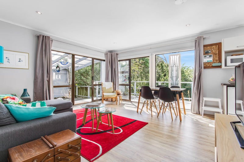 24B Simkin Avenue, Saint Johns, Auckland - Carousel 2