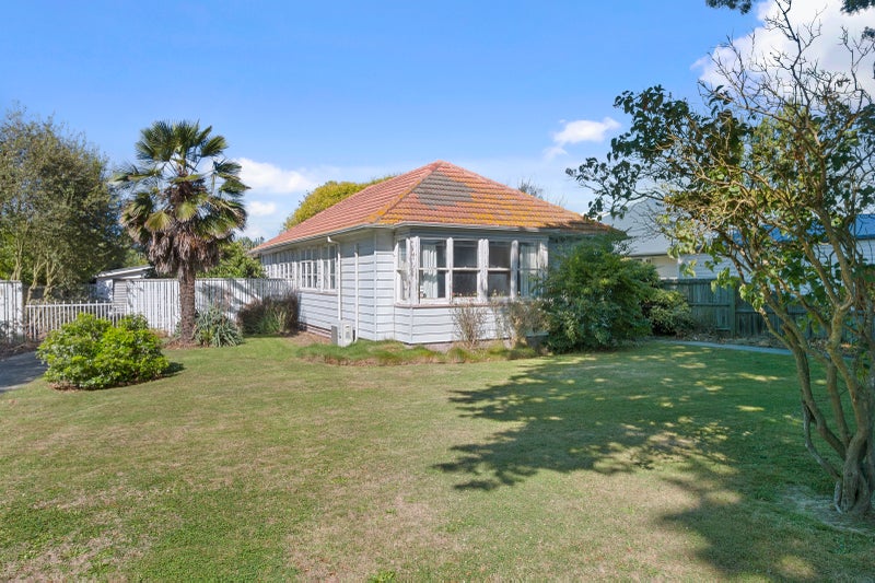 40 Emmett Street, Shirley, Christchurch - Carousel 1