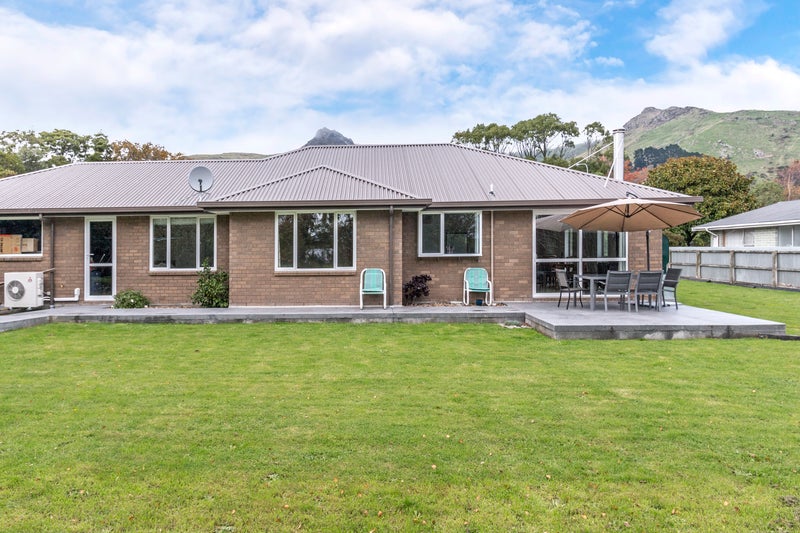 12 Laing Crescent, Heathcote Valley, Christchurch - Carousel 7