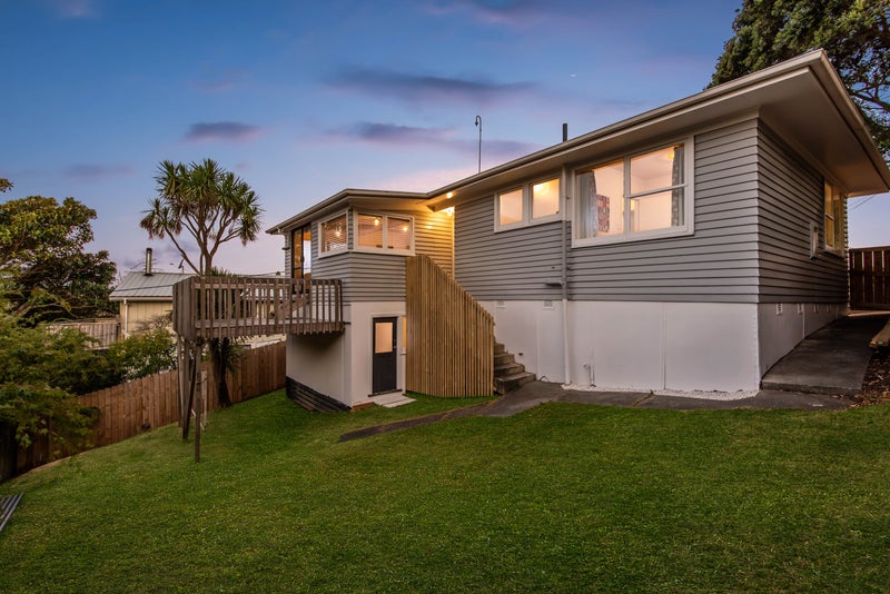 36 Fordham Street, Beach Haven, Auckland - Carousel 19