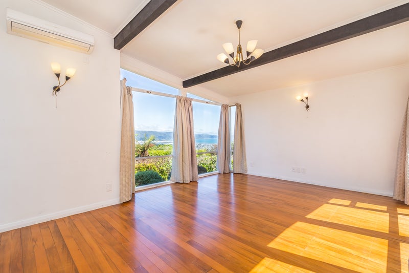 34 Miromiro Road, Normandale, Lower Hutt - Carousel 10