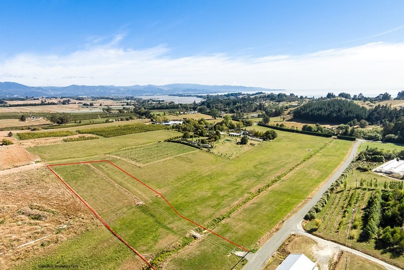42 Horton Road, Tasman, Upper Moutere - Carousel 2