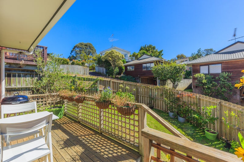 3/25 Abraham Place, St Johns, Auckland - Carousel 2