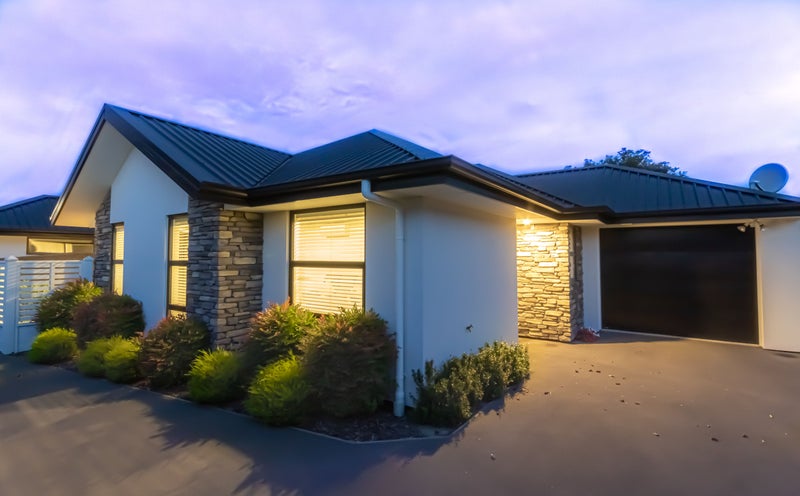 2/5 Hadlow Place, Burnside, Christchurch - Carousel 1