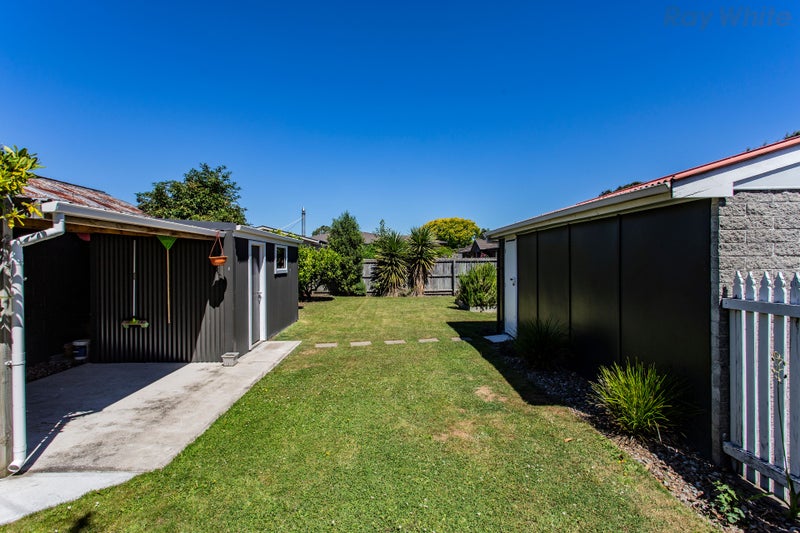 18A Coopers Road, Dallington, Christchurch - Carousel 12