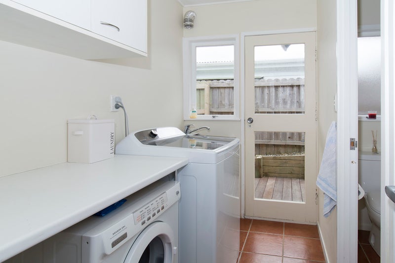 6 Micawber Place, Mellons Bay, Auckland - Carousel 10