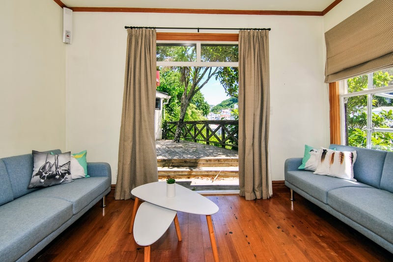 16 Glenbervie Terrace, Thorndon, Wellington - Carousel 10