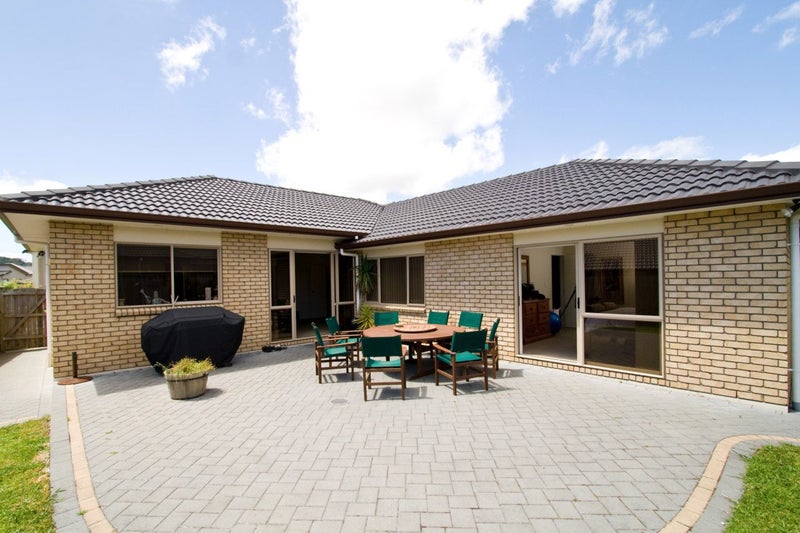 5 Deerfield Place, Flat Bush, Auckland - Carousel 5