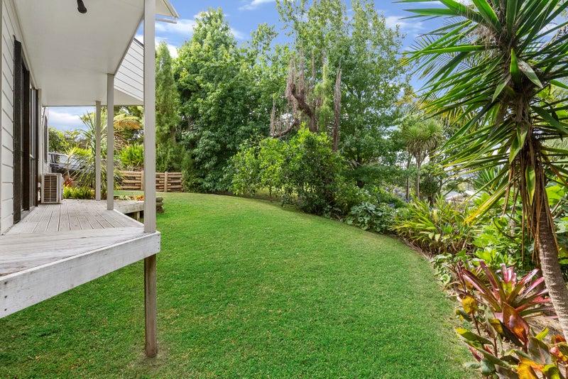 8 Busbridge Place, Hillcrest, Auckland - Carousel 41