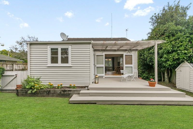 11 Alford Street, Waterview, Auckland - Carousel 1