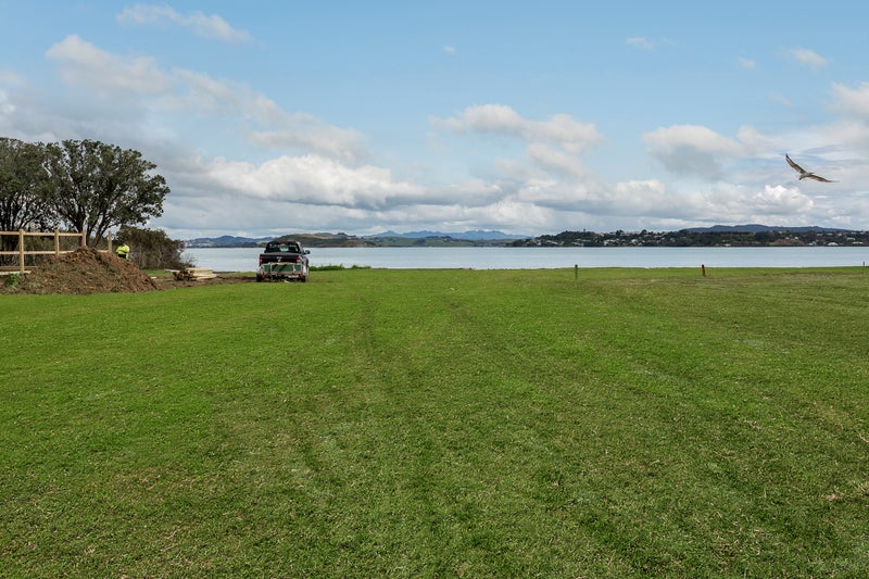 11 Tropicana DR, Tamaterau, Whangarei - Carousel 2