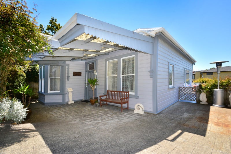 25 Erin Street, Roslyn, Dunedin - Carousel 2