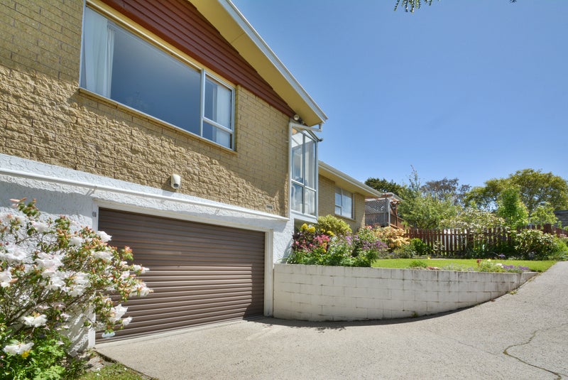 4 Pioneer Crescent, Helensburgh, Dunedin - Carousel 2