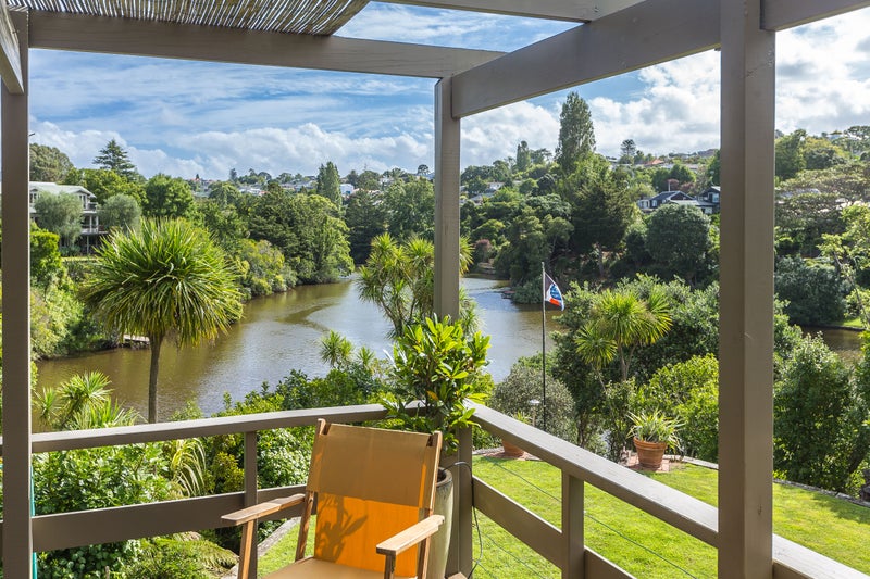 24 MacPherson Street, Meadowbank, Auckland - Carousel 2