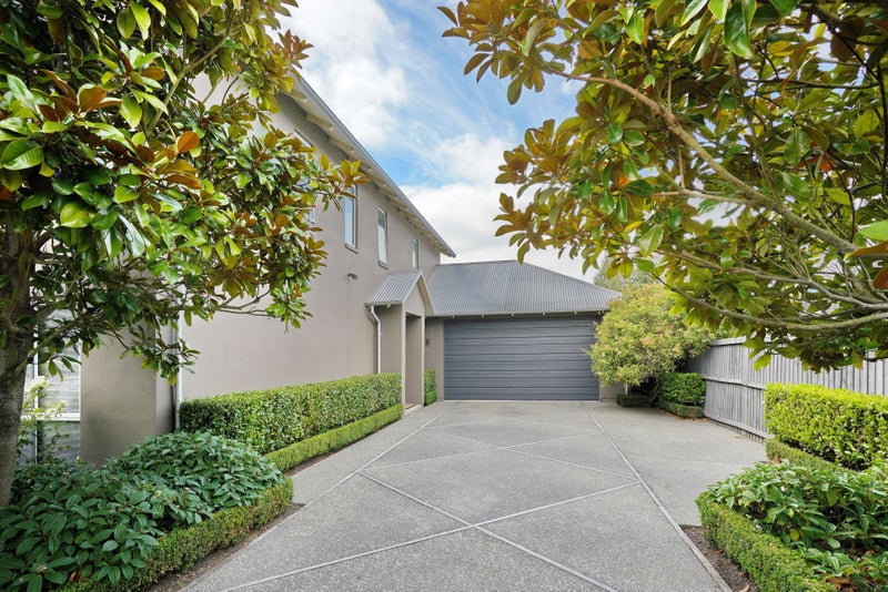 6 Crombie Green, Northwood, Christchurch - Carousel 2