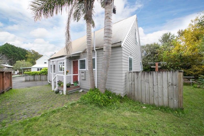 44A Fairlands Avenue, Waterview, Auckland - Carousel 2