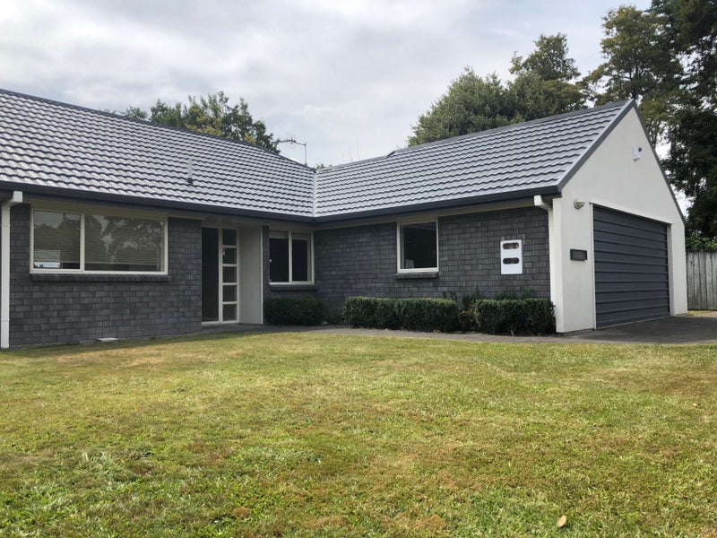 1110 River Road, Flagstaff, Hamilton - Carousel 1