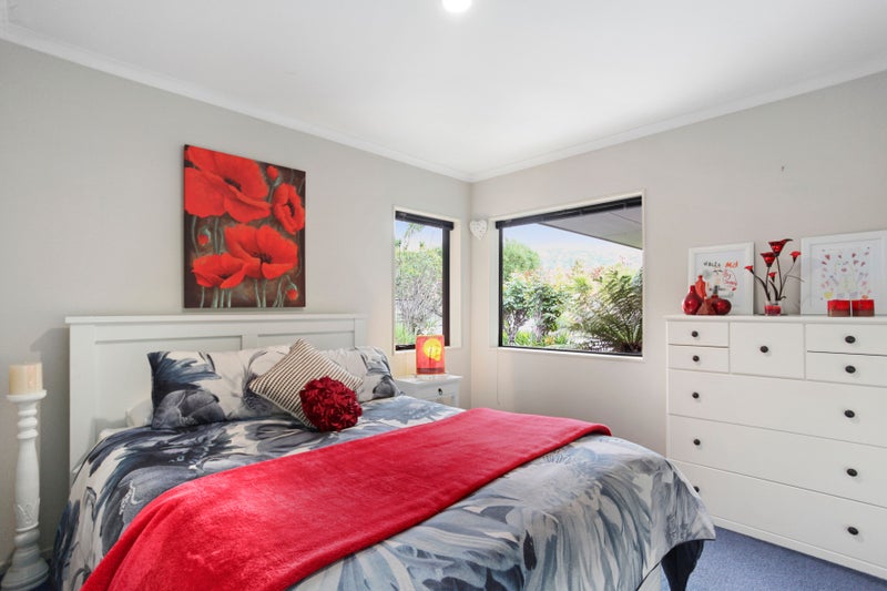 5 Carinya Lane, Heathcote Valley, Christchurch - Carousel 10