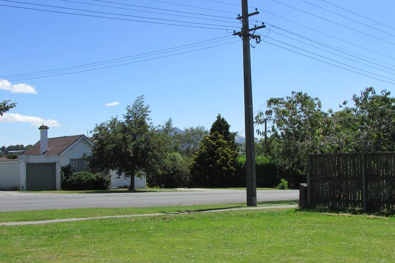 33 Huron Street, East Gore, Gore - Carousel 4