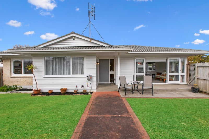 1/49 Meadway, Sunnyhills, Auckland - Carousel 1