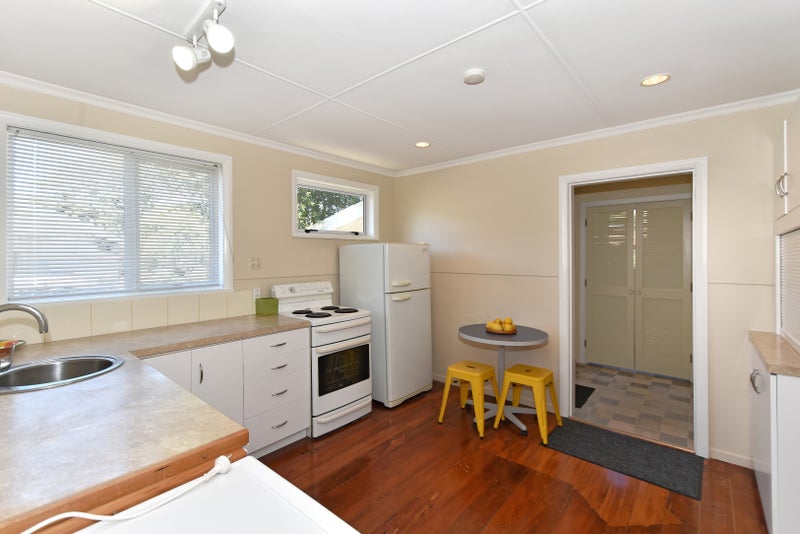 4/114 Muritai Street, Tahunanui, Nelson - Carousel 2