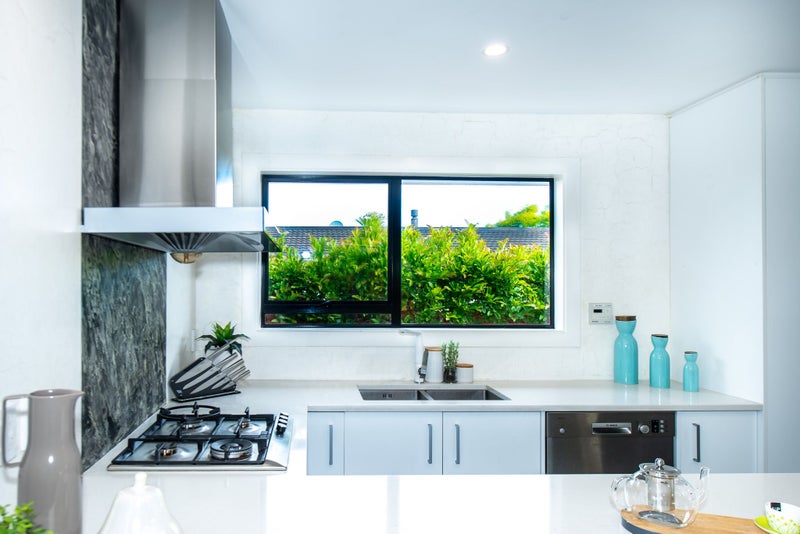 20 Cardinal Drive, Hillmorton, Christchurch - Carousel 12