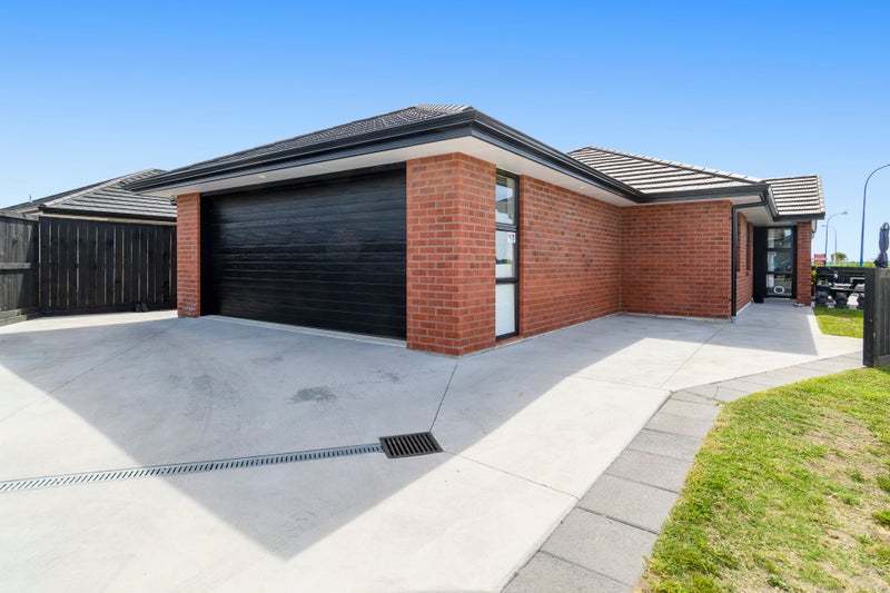3 WARLOCK WAY, Tauranga - Carousel 2