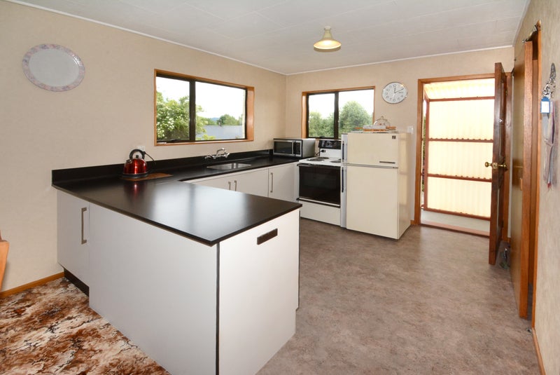 64 Kinmont Crescent, Kinmont Park, Mosgiel - Carousel 10