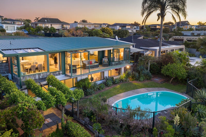 1/62 Bramley Drive, Farm Cove, Auckland - Carousel 2