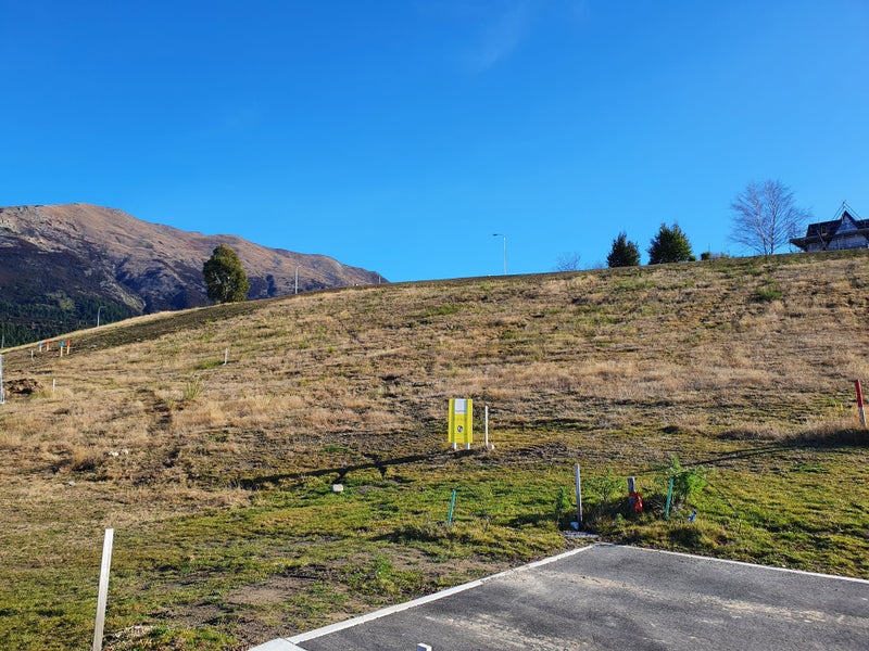 5 Sparrow Lane, LAKE HAWEA - Carousel 1