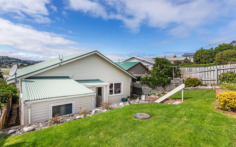 10 Tirangi Road, Rongotai, Wellington - Carousel 2