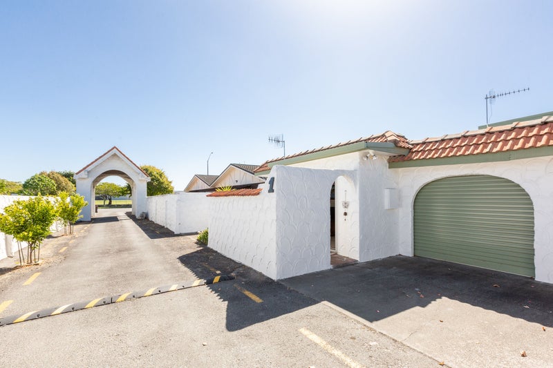 1/283 Taradale Road, Pirimai, Napier - Carousel 1