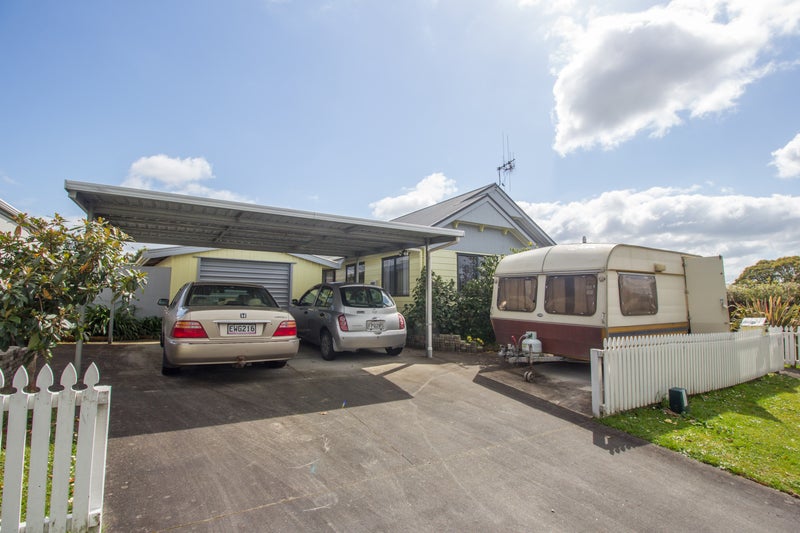 1 Maire St, TIKIPUNGA, WHANGAREI - Carousel 2