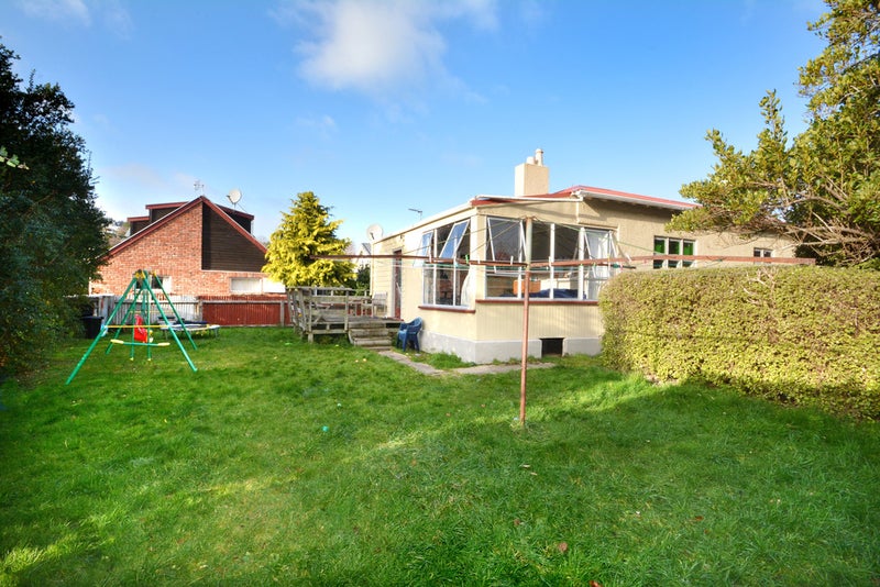 28 Buccleugh Street, North East Valley, Dunedin - Carousel 1