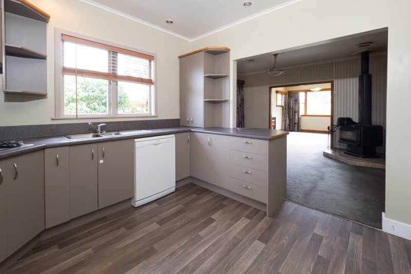 140 Chalmers Avenue, Hampstead, Ashburton - Carousel 10