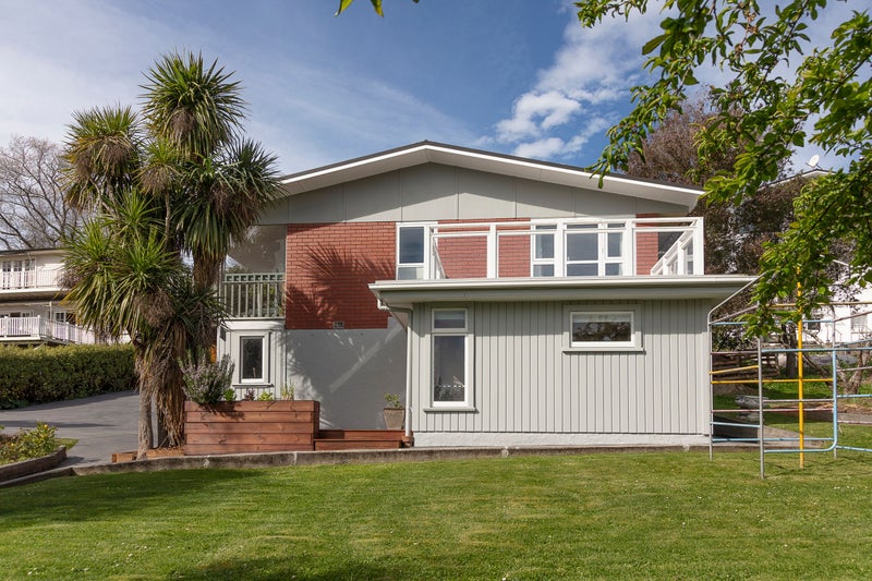 20B Hackthorne Road, Cashmere, Christchurch - Carousel 29