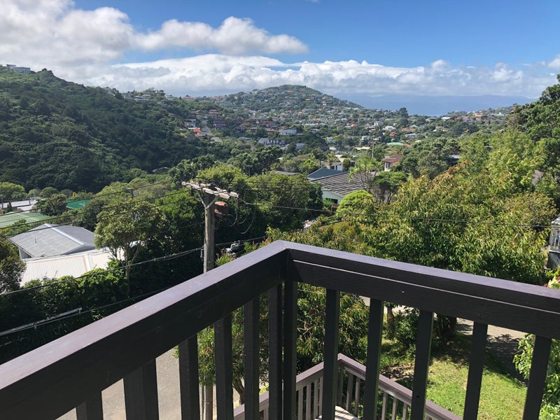 19 Doris Gordon Crescent, Crofton Downs, Wellington - Carousel 2