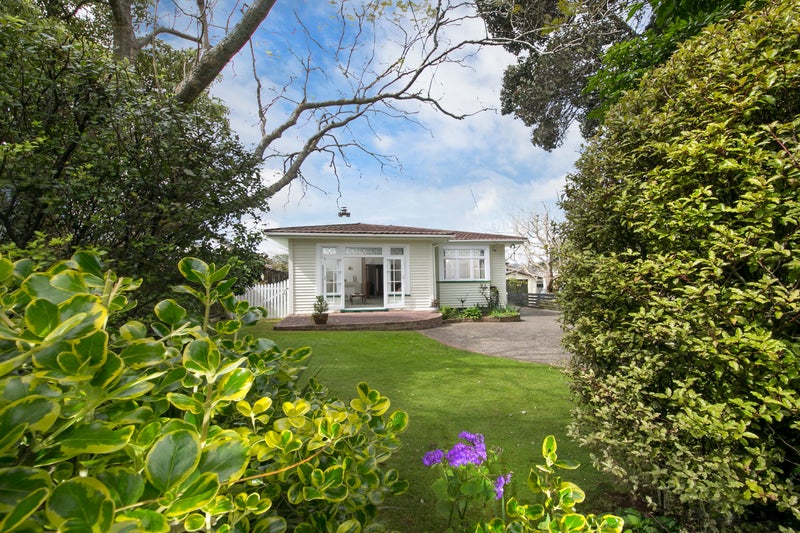 89 Campbell Road, One Tree Hill, Auckland - Carousel 1