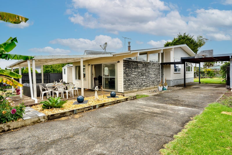 52 Denby Crescent, Tikipunga, Whangarei - Carousel 1