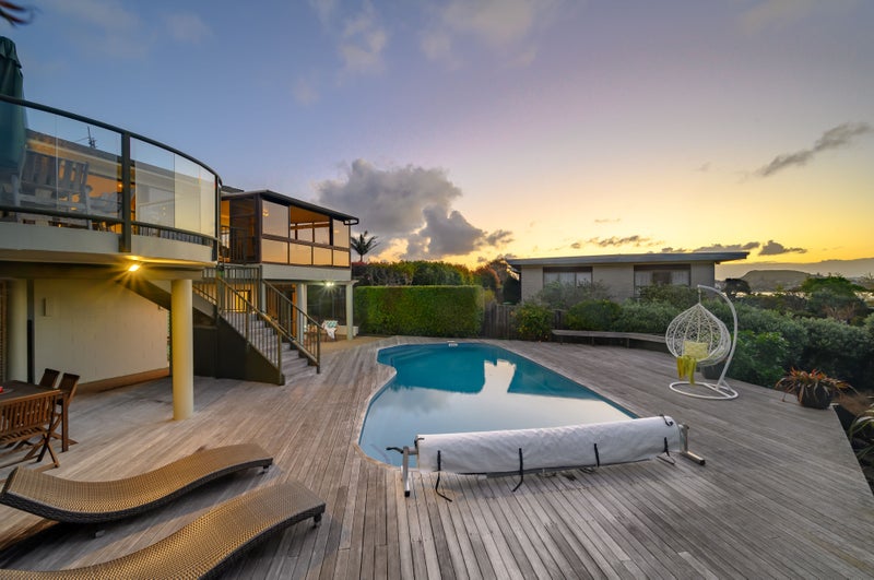 14 Paykel Avenue, Farm Cove, Auckland - Carousel 2