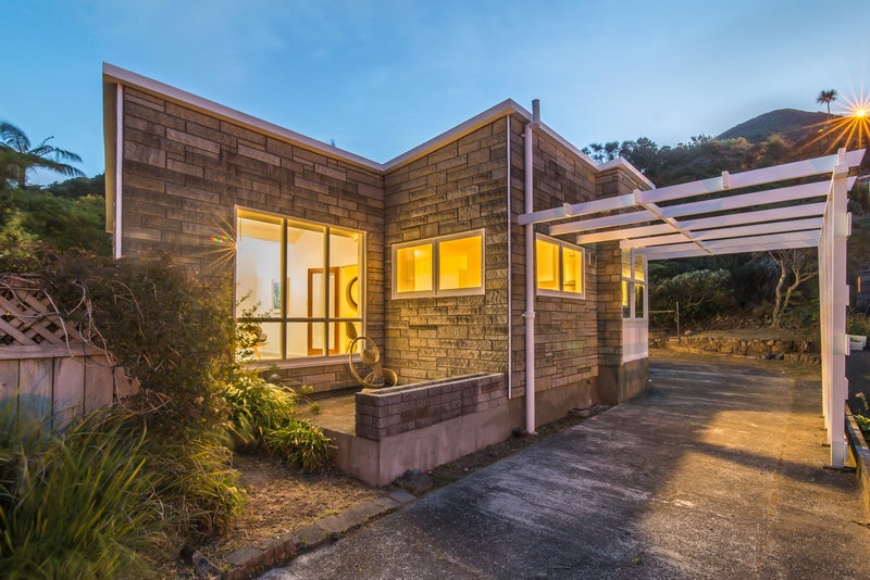 78 Allington Road, Karori, Wellington - Carousel 2