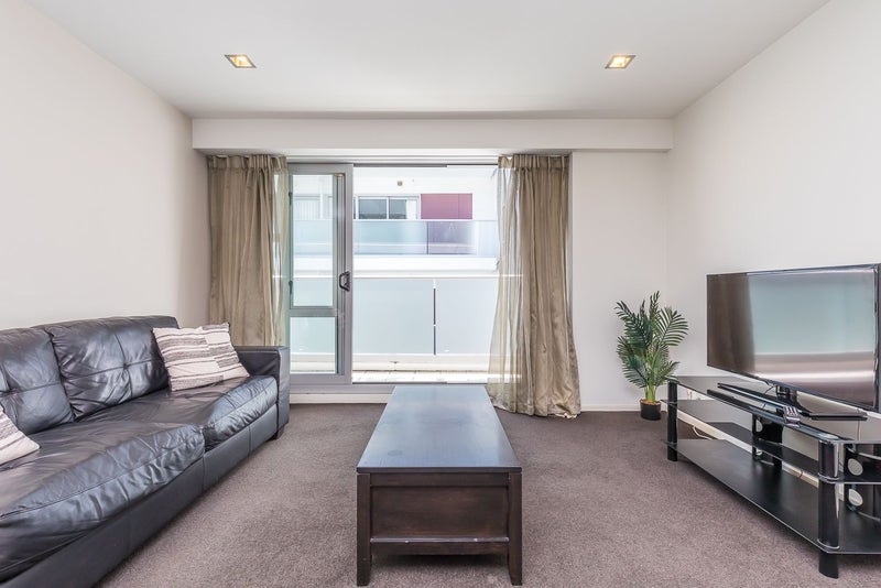2H/14 Upper Queen Street, Newton, Auckland - Carousel 1