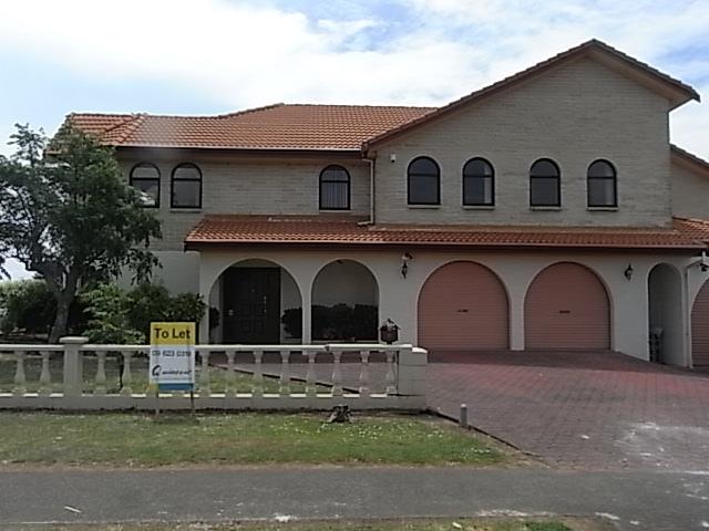 33 Loloma Drive, Half Moon Bay, Auckland - Carousel 1