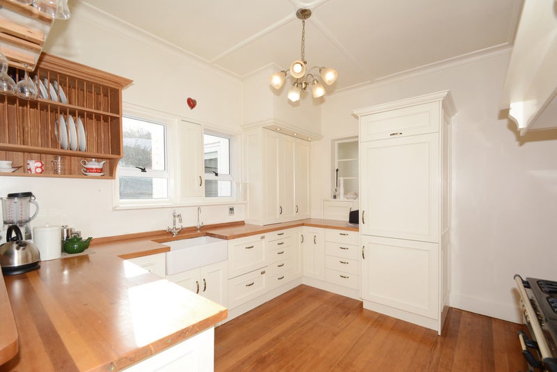 65 Tomahawk Road, Andersons Bay, Dunedin - Carousel 2